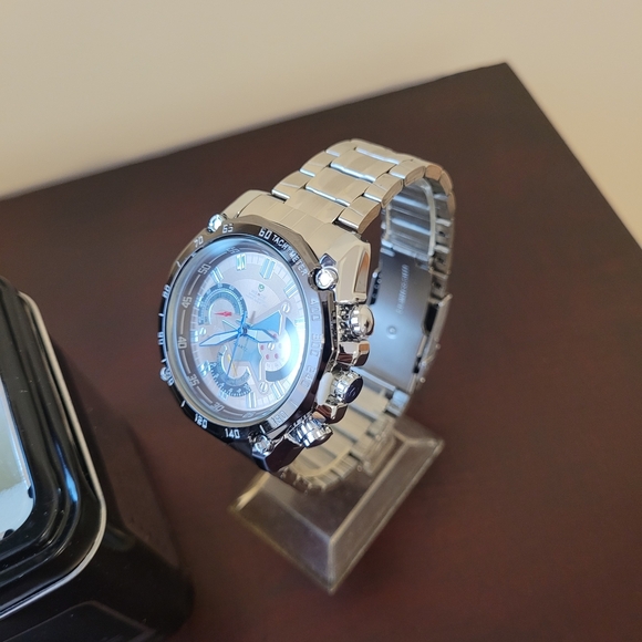 New Rose Gold Weide Sport Men's Fashion Watch with box - Picture 3 of 4